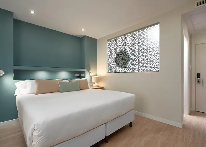 Hotel Pasarela Sevilla